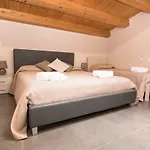 ベッド・アンド・ブレックファスト Casa Malacla 3*