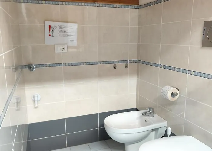 Oda ve Kahvaltı Casa Malacla 3*