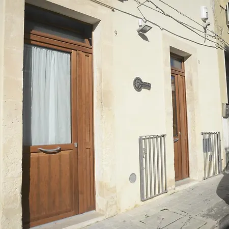 Casa Malacla Bed & Breakfast 2*